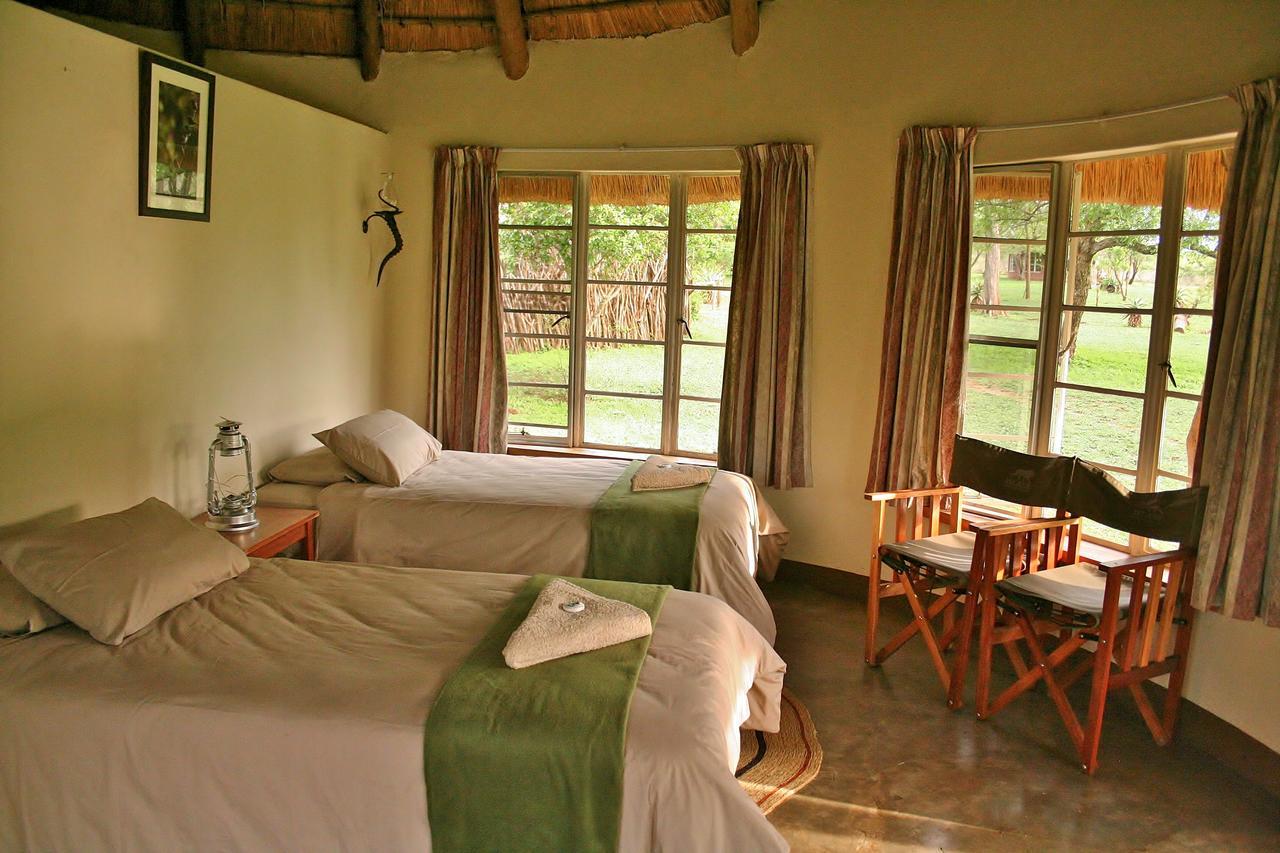 Hlane Royal National Park Villa Simunye Luaran gambar