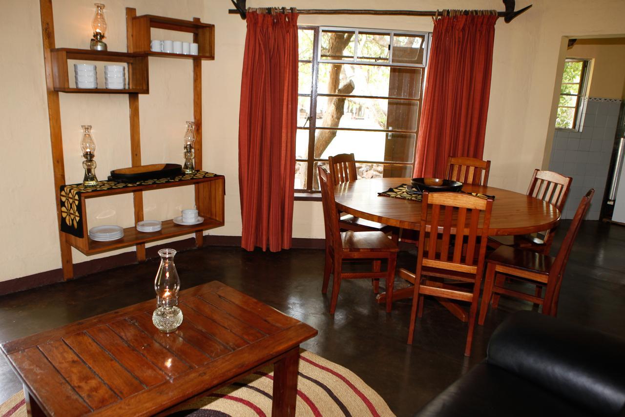 Hlane Royal National Park Villa Simunye Luaran gambar